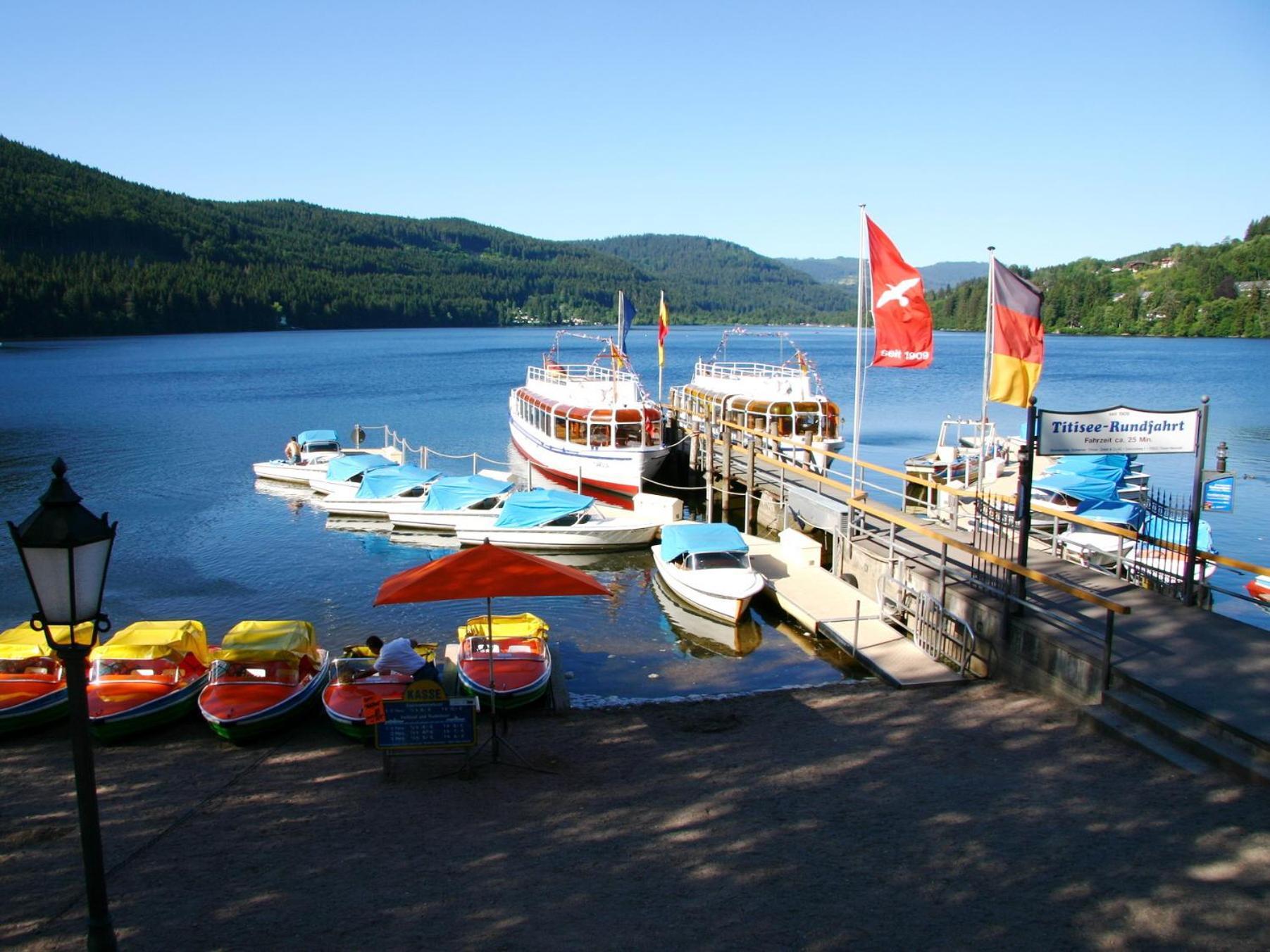 Haus Am Tannenhain Titisee-Neustadt Buitenkant foto